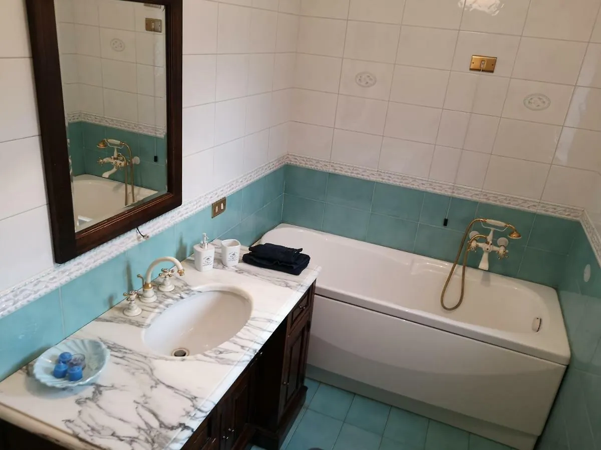 A Casa Di Zara Villa Termini Imerese 0*,  Italy